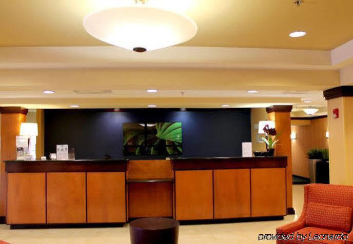 Hotel Fairfield & High Point 3*