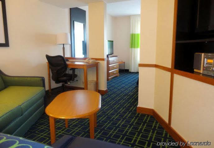 Hotel Fairfield & High Point 3*